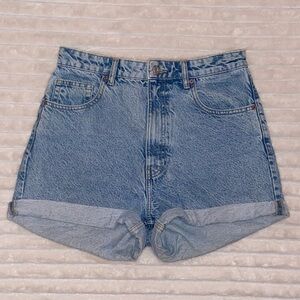 Zara Mom Fit Blue Shorts